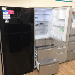 HITACHIの5ドア冷蔵庫(R-S42BM)です！