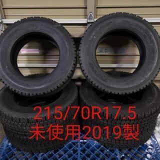 【未使用】215/70R17.5  123/121J 2019年製 スタッドレス TOYO M919
