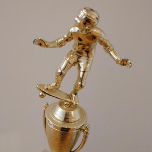 ロードオブドッグタウン loadsofdogtown トロフィー 映画使用物 証明書付き ロードオブドッグタウン loadsofdogtown トロフィー 映画使用物 証明書付き