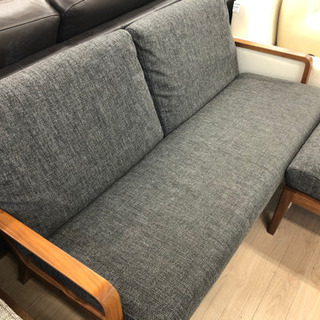 り格 *カリモク 2.5人掛けソファー オットマン付 ☆ - bravista.com.br