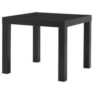 イケアの四角いテーブル ブラック LACKラック