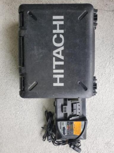 日立　ハイコーキ　電動　インパクトドライバー　14.4v　オマケ　車載機充電器付き