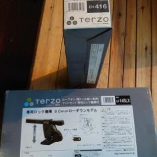 【商談中☺】★ルーフボックスセット★　Terzo ＥＡ510W  ｼﾝﾒﾄﾘｯｸｴｱﾛ　　ホワイト