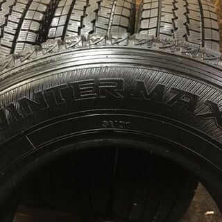 DUNLOP WINTER MAXX SV01 195/80R15 107/105L LT 15インチ スタッドレス 4本 2020年製 バリ溝 キャラバン等　(VTF330) クレジットカード ＱＲ決済可能