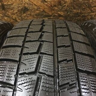DUNLOP WINTER MAXX WM01 215/55R17 17インチ スタッドレス 4本 ザ・ビートル ステージア オデッセイ エスクード等　(MTE44) クレジットカード QR決済可能