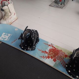 Burtonのボード、DCボードブーツ