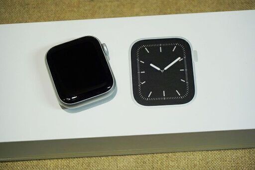 【苫小牧バナナ】アップル/Apple アップルウォッチ/Apple Watch Series5 GPSモデル MWRX2J/A シルバーアルミニウムケース♪