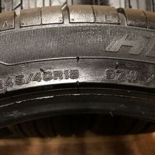 YOKOHAMA BluEarth E51 215/65R16 16インチ 夏タイヤ 4本 2018年製 アルファード ヴェルファイア エルグランド等　(MTG46) クレジットカード QR決済可能