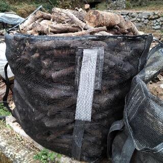 薪ストーブ用乾燥薪　樫含む雑木の小枝、太枝　1立米