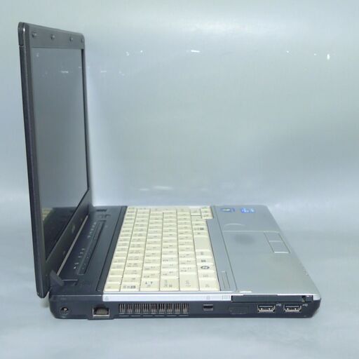 中古パソコン 即日発送 中古良品 12.1型 富士通 P772/G Win10 64 pro/三世代Core i5/4G/SSD 256G/無線/リカバリ/ office 　★税無 20台限定 新品SSD240GB ノートパソコン 中古良品 12.1型 富士通 P771⁄D