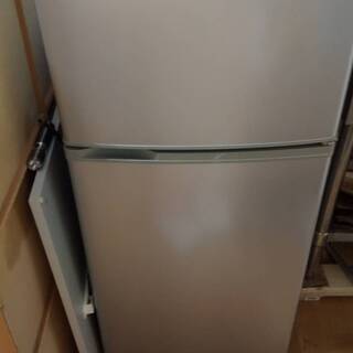 値下げ！！SANYOノンフロン直冷式冷凍冷蔵庫109L2009年製