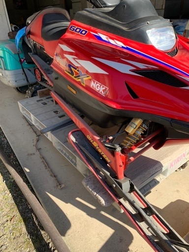 スノーモービル　VMAX SX600