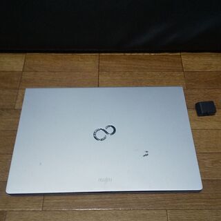 富士通 Ultrabook 高性能第3世代Core i7搭載 SSD搭載 大容量メモリ8G