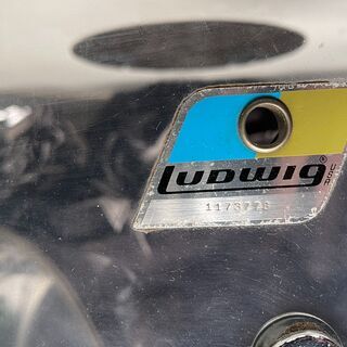 Ludwig vistalite 4点セット クリアー 80年代B/Oバッジ