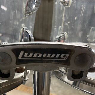 Ludwig vistalite 4点セット クリアー 80年代B/Oバッジ