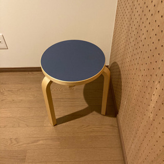 artek スツール60 コーンフラワー 【公式通販】