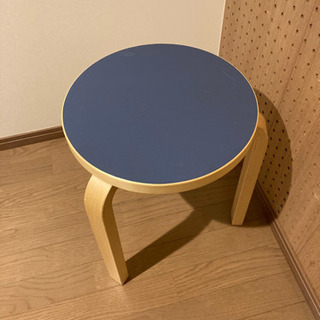 【ネット決済・配送可】artek スツール60 コーンフラワー