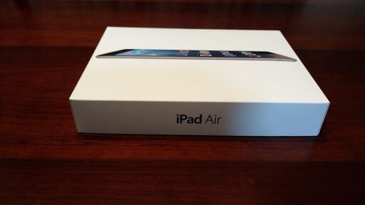 iPad Air Wi-Fiモデル 32GB MD786J/A [スペースグレイ]