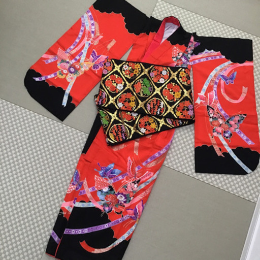 子供用着物‼️ 7歳の女の子用キモノ＆帯(正絹)のセット