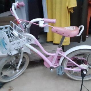 自転車　16インチ　プリキュア　近くなら届けます。補助輪付き