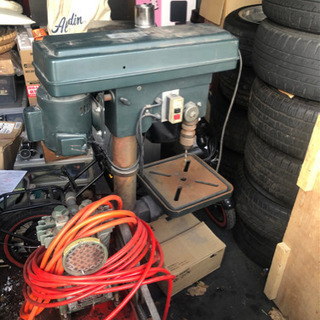 大型卓上ボール盤　ドリル　穴あけ　作動確認済み