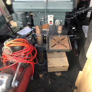 大型ドリル　穴あけ　作動確認済み