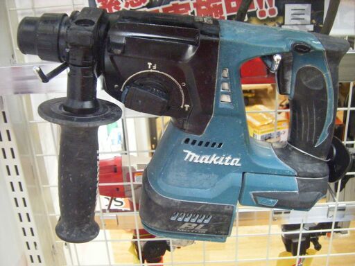 マキタ　ハンマドリル　HR244D　中古品　18Ｖバッテリー×2　充電器セット