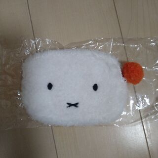 美品ふわふわミッフィーポーチ みーちゃん 京急蒲田のバッグ ポーチ の中古あげます 譲ります ジモティーで不用品の処分 美品ふわふわミッフィーポーチ みーちゃん 京急蒲田のバッグ ポーチ の中古あげます 譲ります ジモティーで不用品の処分