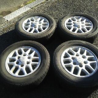 車のパーツ 再再々値下げ 215/65R15アルミホイール付き スタッドレス 