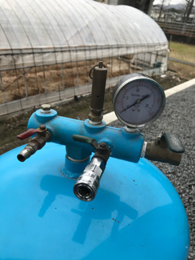 アネスト岩田 コンプレッサー サブタンク 他色々 全塗装セット