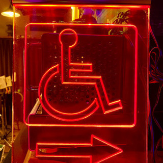 【値下げ‼️】LEDサインボード　車椅子 − 滋賀県