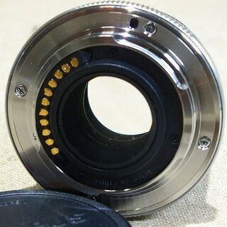 【苫小牧バナナ】新品同様 オリンパス/OLYMPUS ファミリー ポートレートレンズ M.ZUIKO DIGITAL 45mm F1.8 レンズフィルター付き♪