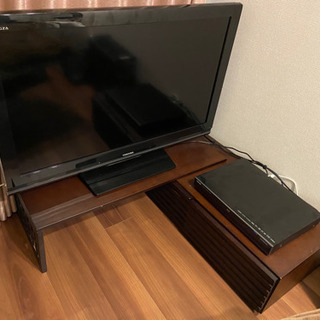 東芝REGZA40インチテレビ、ブルーレイレコーダー、テレビ台