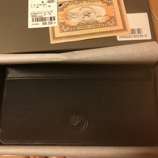 ハンティングワールド ラウンド長財布 | parabarberos.co