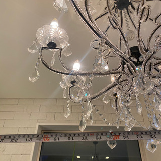 クリスタルシャンデリア