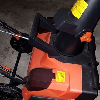 札幌市 BLACK+DECKER/ブラックアンドデッカー コードレス除雪機 SNC3650L2 36V 2.0Ah バッテリー2個/充電器付 動作品