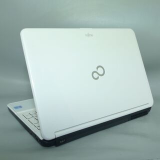 送料無料 新品SSD256GB 1台限定 ノートPC 中古良品 15.6型 富士通 AH53/K 第3世代Core i7 8G BD-RE 無線 Win10 テンキー win10 LibreOffice 送料無料 新品SSD256GB 1台限定 ノートPC 中古良品 15.6型 富士通 AH53/K