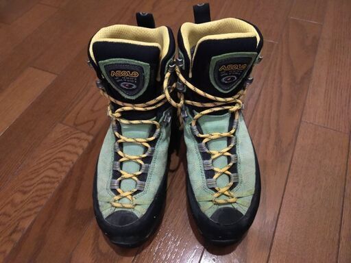 Asoloアゾロ·エルブルース*登山靴*美品*24センチ