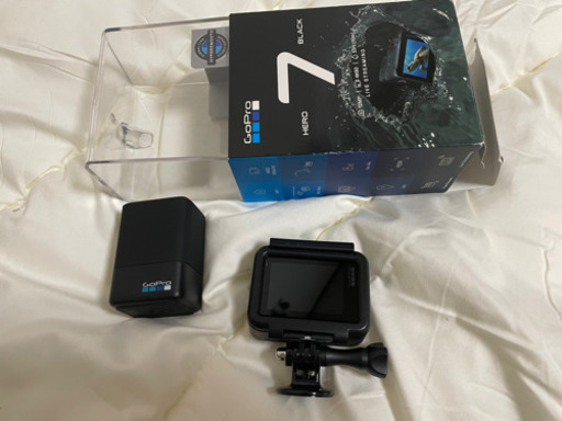 GoPro HERO7 BLACK\u0026バッテリーチャージャー(バッテリー付き)