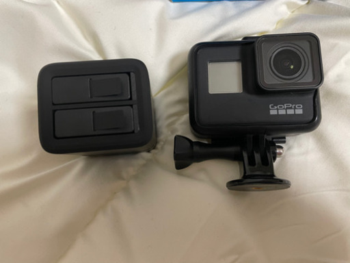 GoPro HERO7 BLACK\u0026バッテリーチャージャー(バッテリー付き)