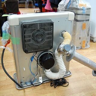 サンポット FF式石油ストーブ 木造15畳 コンクリート23畳 幅56cm FFR-562SX 2012年製 給排気筒付き ☆ PayPay(ペイペイ)決済可能 ☆ 札幌市 清田区 平岡