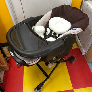 ☆ご商談中☆ コンビ combi ネムリラBEDI Plus 電動ハイローチェア