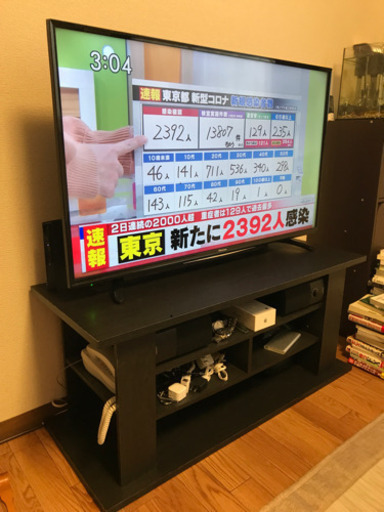 液晶テレビ（テレビ台付き）