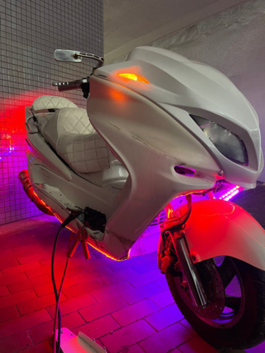 YAMAHA マジェスティー】SG03J フルホワイトカスタム LED付き