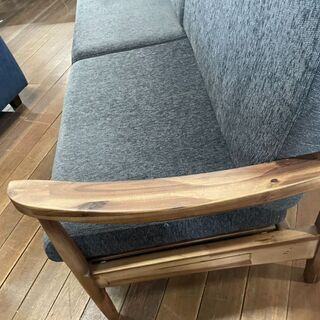 新品２Pソファー！木製フレーム！おしゃれなソファー69800円ヲ35800円で販売します！二色やります！