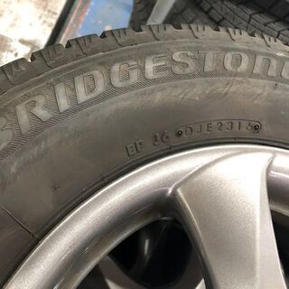 BS・バリ溝！スタッドレスタイヤ＆アルミセット　4本