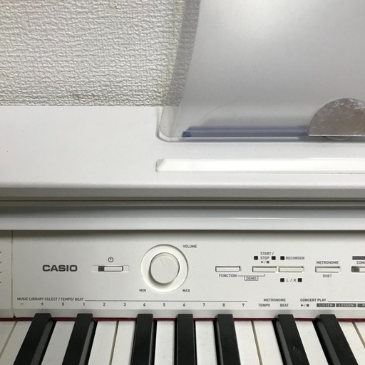 即日受渡❣️ スタンド・ペダル一体型電子キーボード。スタイリッシュ