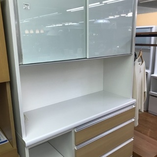 丸仙工業のハイタイプ食器棚！モイス加工×サイレントレール×ネジダボ式 