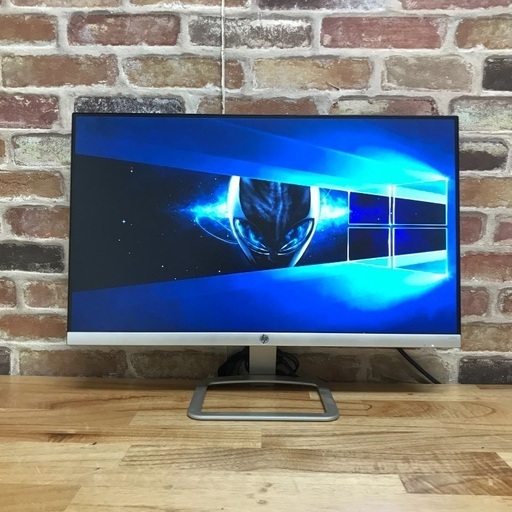 即日受渡❣️ 薄くてスタイリッシュなベゼルレス・24型ディスプレイ