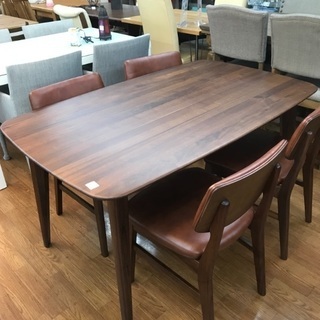 未使用商品 シギヤマ家具 ウォールナット使用のダイニング5点セット